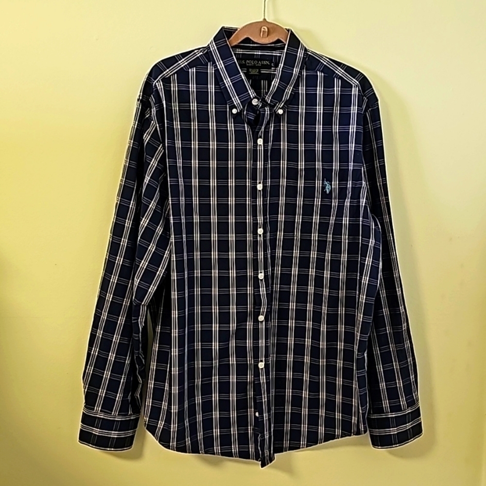 US Polo Assn. Men's Preppy button-down lond sleeves shirt.‎ Blue plaid. XL